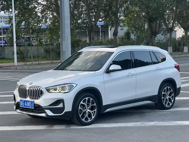 BMW X1 2022 sDrive20Li Premium