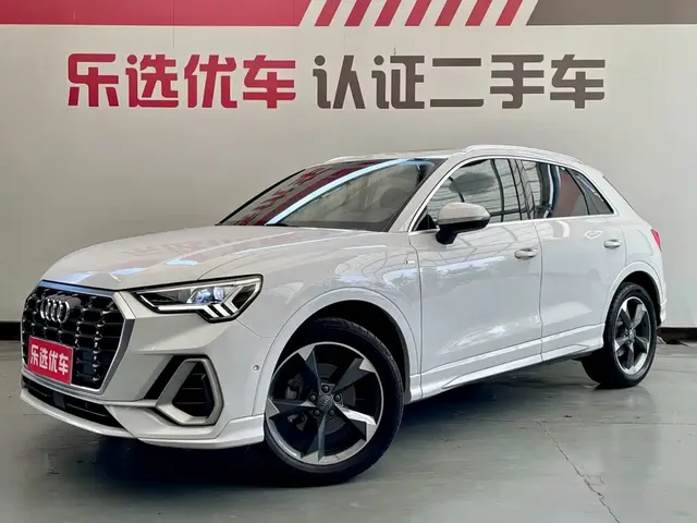 Audi Q3 2021 35 TFSI Fashion Sport