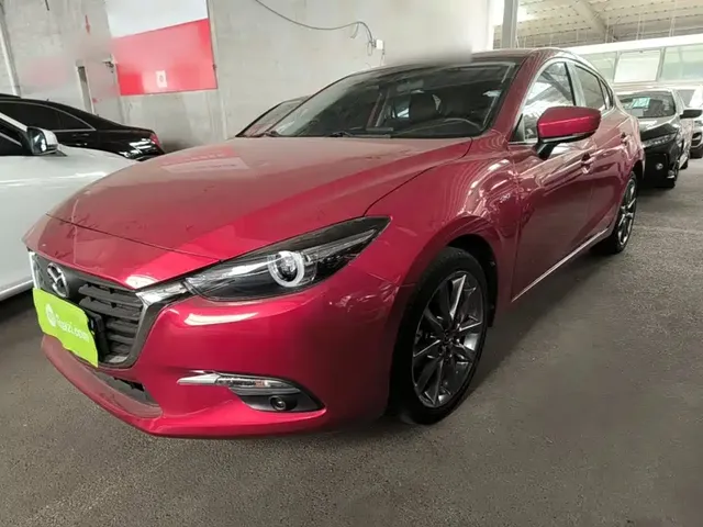Mazda 3 Axela 2019 Cloud Control Edition Hatchback 2.0L Auto Luxury China VI