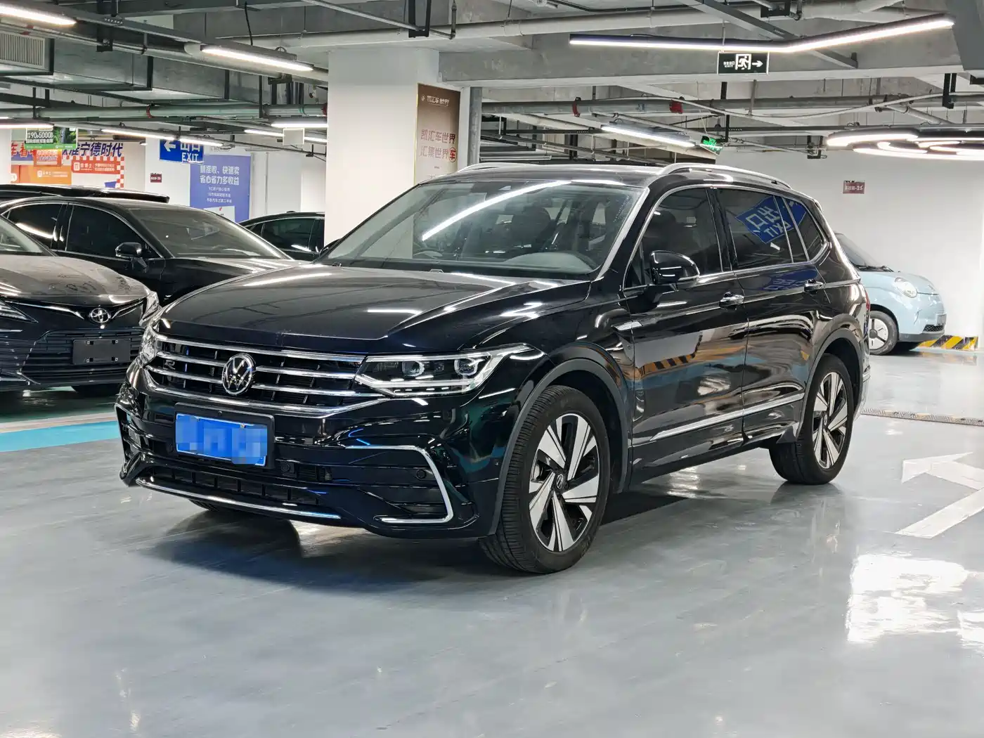 Volkswagen Tiguan L 2023 330TSI Auto 2WD R-Line Premium Edition
