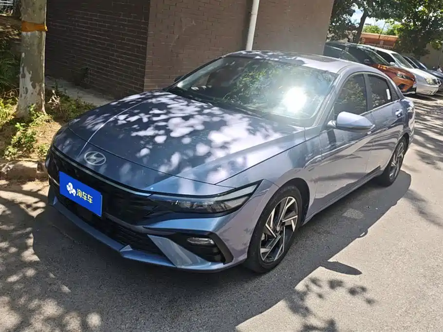 Hyundai Elantra 2023 1.5L CVT GLX Elite Edition