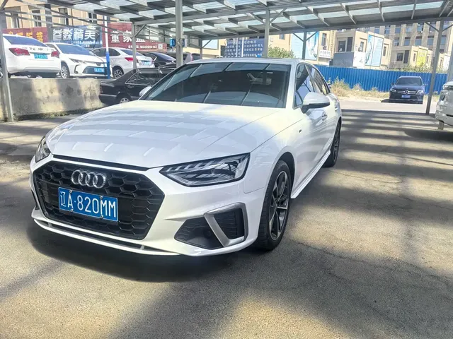 Audi A4L 2022 40 TFSI Fashion Dynamic