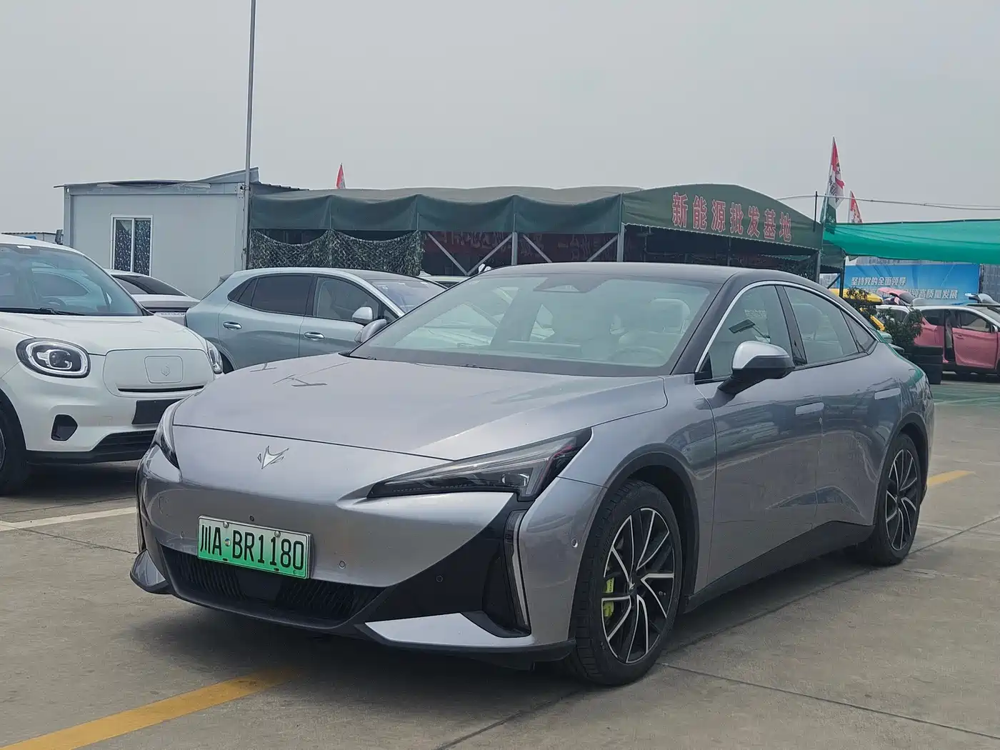 ARCFOX Alpha S5 2024 560MAX 185kW