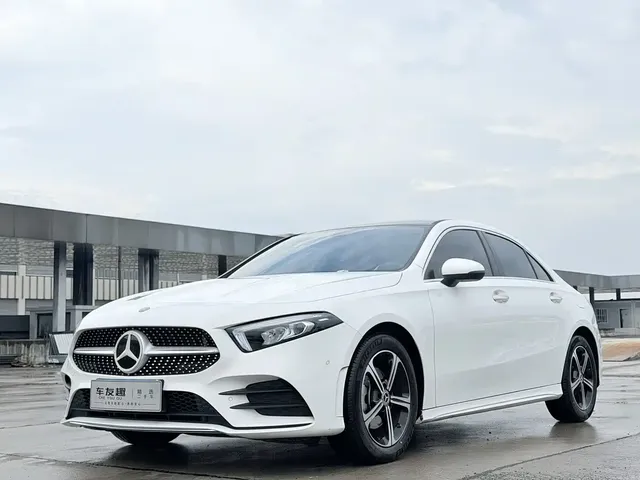 Mercedes-Benz A-Class 2022 Facelift II A 200 L Sport Sedan Fashion