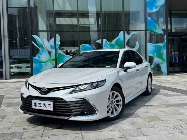 Toyota Camry 2021 2.0G Luxury Edition