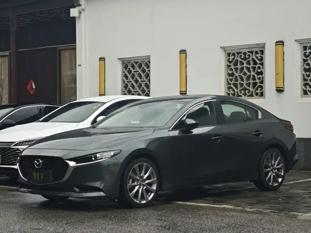 Mazda 3 Axela 2020 2.0L Automatic Zhi Zun Edition