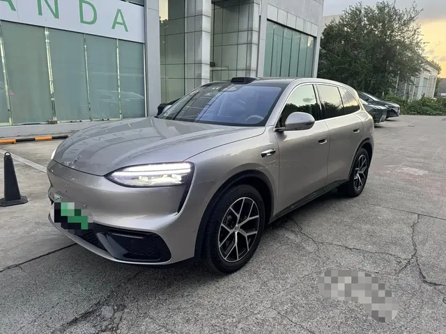 AITO Wenjie AITO M6, 2026
