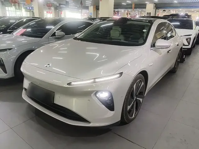 NIO ET7 2024 75kWh Executive Signature Edition