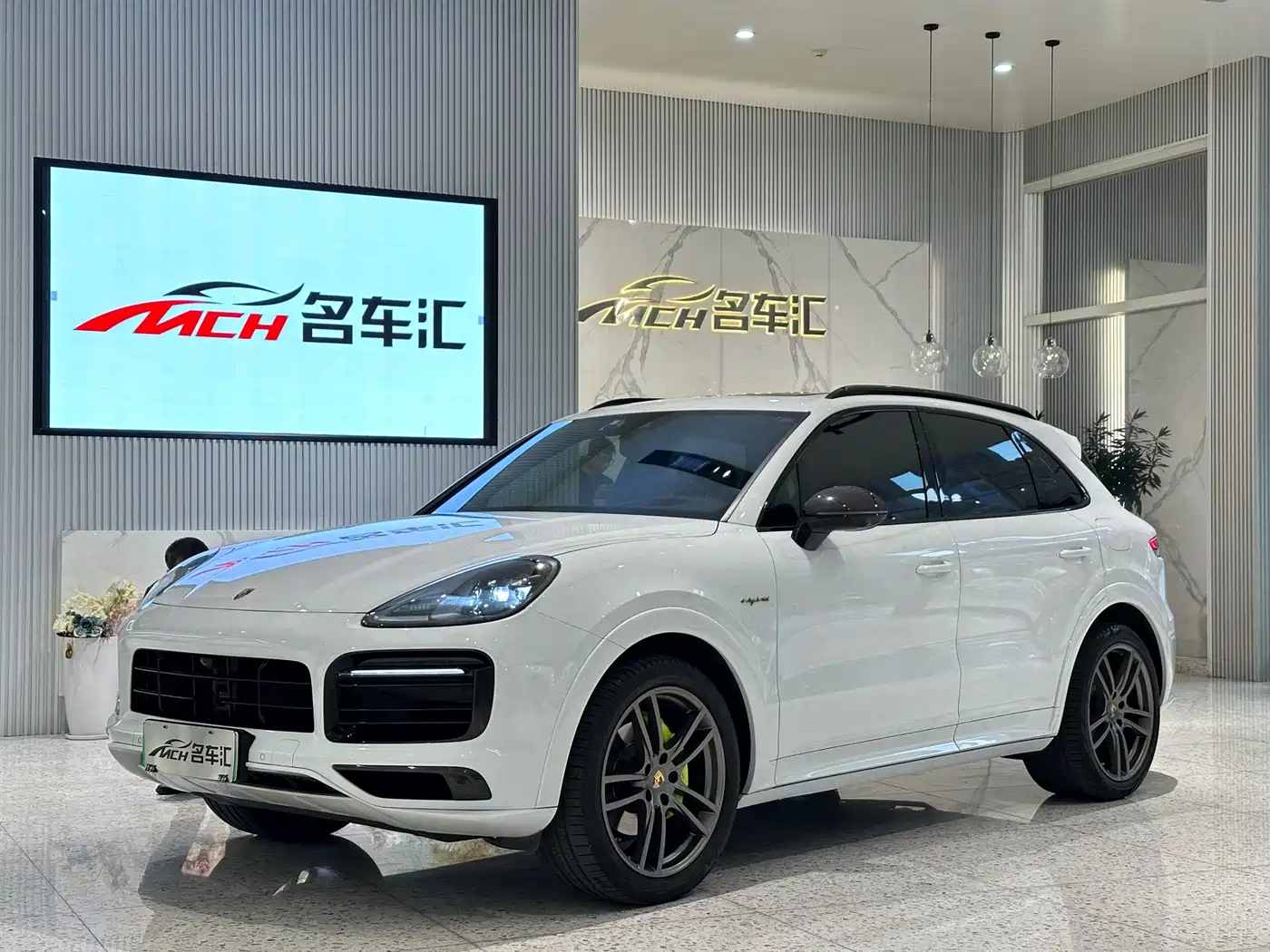 Porsche Cayenne New Energy 2023 Cayenne E-Hybrid 2.0T Platinum Edition