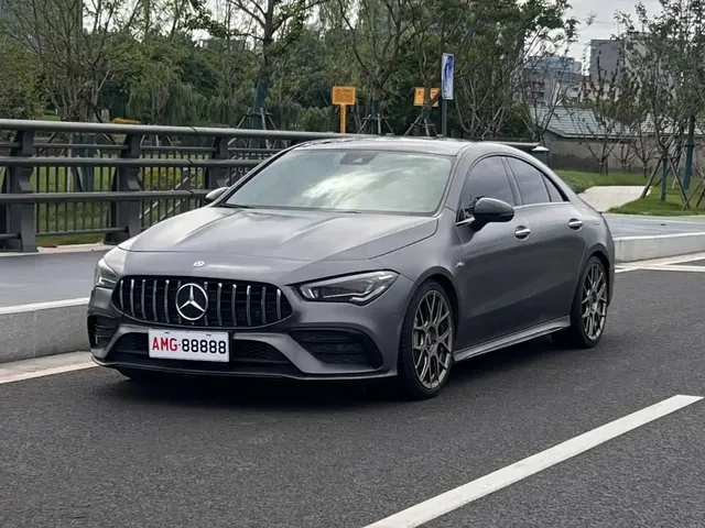 Mercedes-Benz CLA AMG 2020 AMG CLA 35 4MATIC