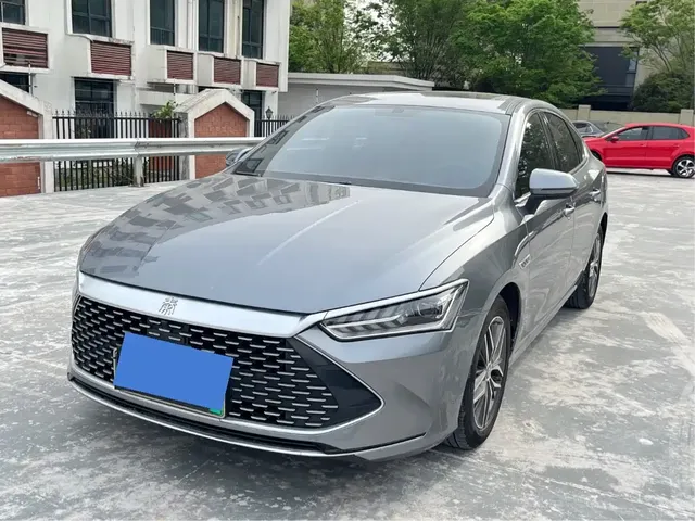 BYD Qin PLUS 2021 DM-i 55KM Premium