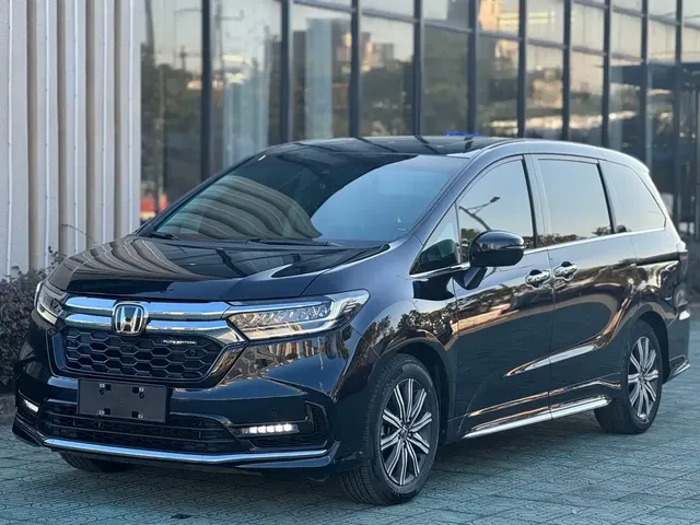 Honda Odyssey 2022 2.0L e:HEV Sharp·Luxury 4-Seater Edition