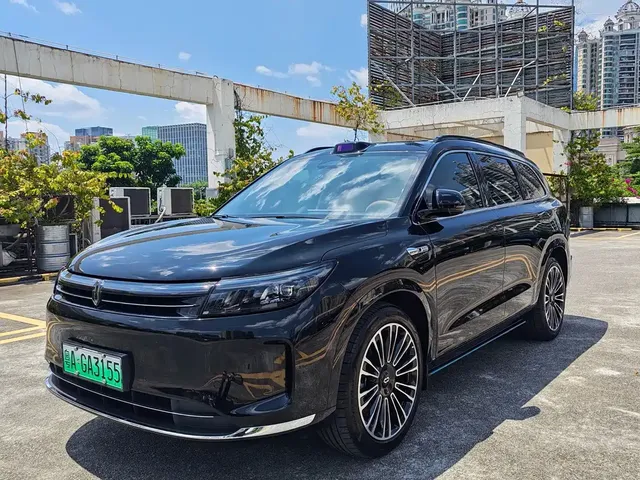 AITO Wenjie AITO M7 2024 1.5T Smart Drive RWD Ultra 5-seater