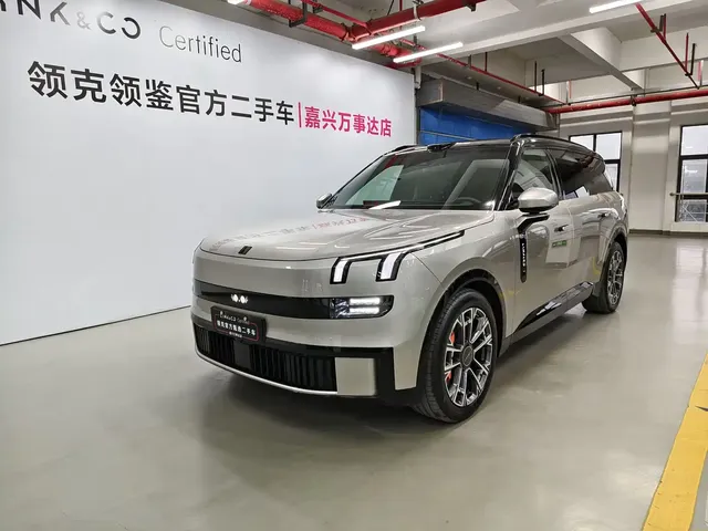 Lynk & Co 900 2025 2.0T Ultra
