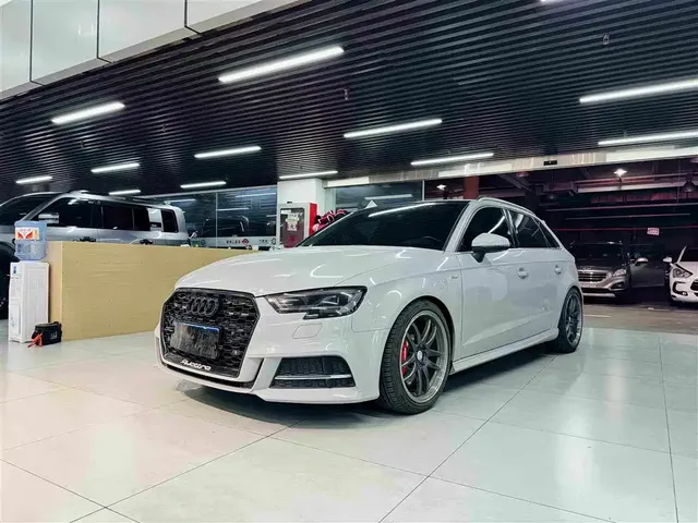 Audi A3 2020 Sportback 35 TFSI Sport Type China VI