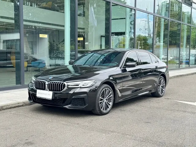 BMW 5 Series 2023 Facelift 530Li Leading M Sport Package