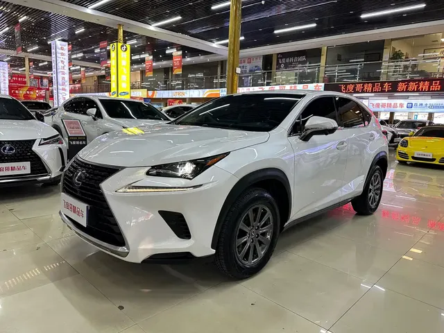 Lexus NX 2017 300 FWD Sharp Edition