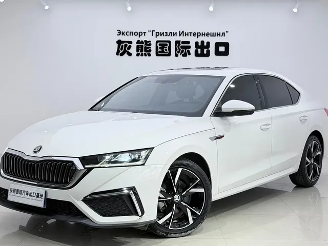 Škoda Octavia 2022 PRO TSI280 Luxury Edition