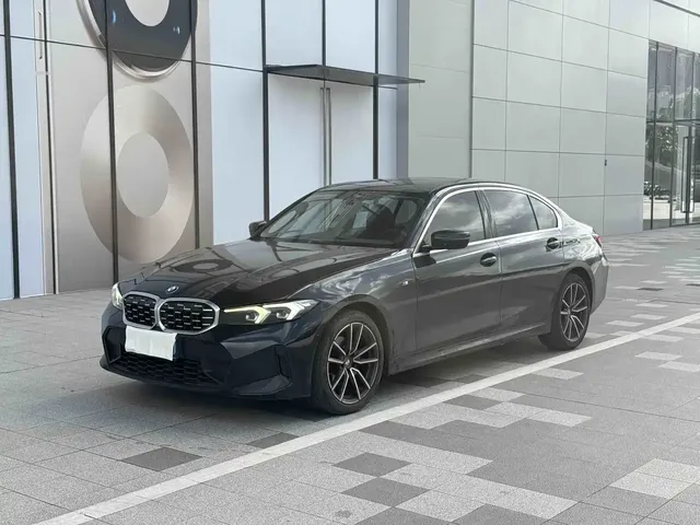 BMW 3 Series 2023 325Li M Sport Package