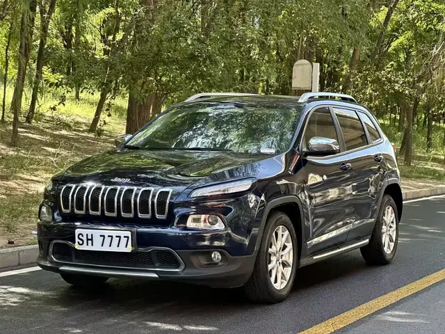 Jeep Cherokee 2017 2.0L Superior Edition