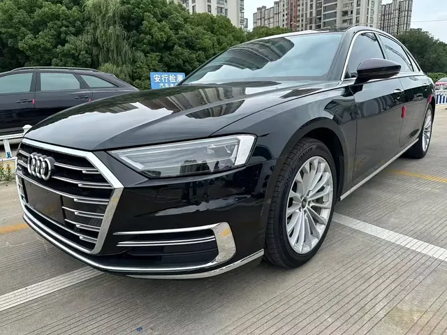 Audi A8 2022 A8L 50 TFSI quattro Comfort Collector's Edition