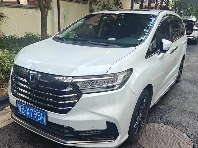 Honda Odyssey 2022 2.0L e:HEV Sharp Supreme Edition