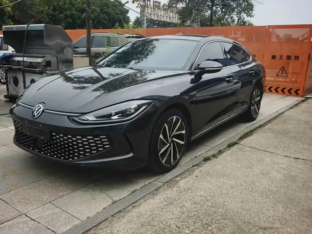 Volkswagen Lamando 2022 Lamando L 280TSI DSG Ultra Spicy Flagship