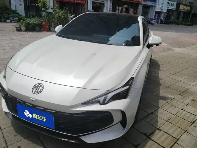 MG 7 2025 2.0T 405 AT Luxury Edition