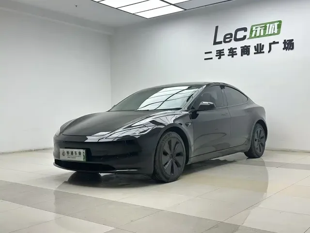 Tesla Model 3 2023 Long Range All-Wheel Drive