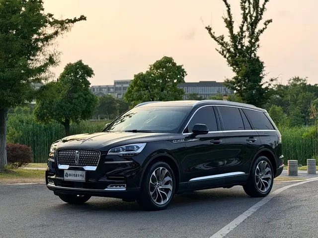Lincoln Aviator 2020 3.0T V6 4WD Executive Edition