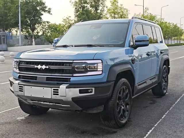 Fang Cheng Bao Leopard 5 2023 Yun Nian Flagship Edition