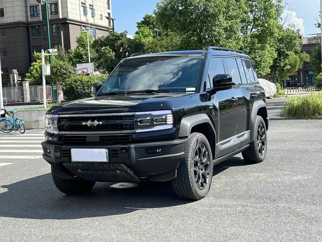 Fang Cheng Bao Leopard 5 2023 Yun Nian Flagship Edition