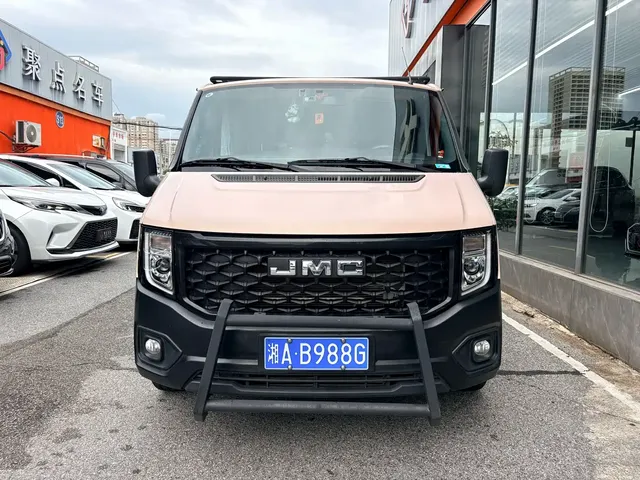Jiangling JMC Fushun 2023 2.0T Automatic Short Wheelbase Low Roof Commercial MPV 6 Seats (Dual Swing Doors)