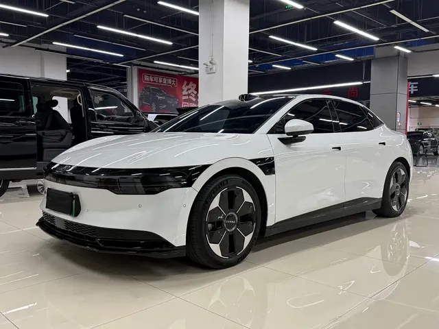 ZEEKR 007 2024 RWD Intelligent Driving Edition 100kWh