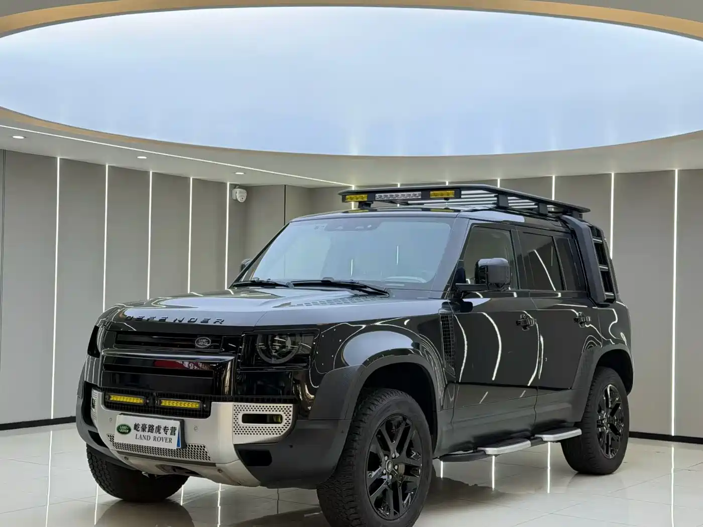 Land Rover Defender 2022 110 P400 Dark Special Edition