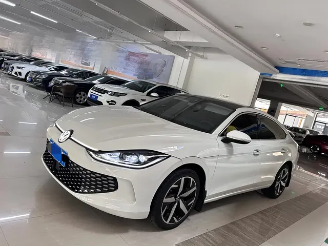 Volkswagen Lamando 2025 Lamando L 280TSI DSG Cool Edition
