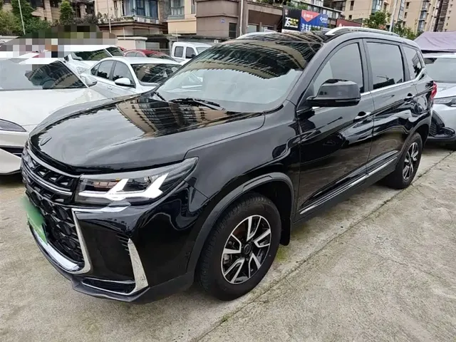 Dongfeng Fengxing T5 2024 Golden Age 1.6L CVT Dream Chaser 5-seater