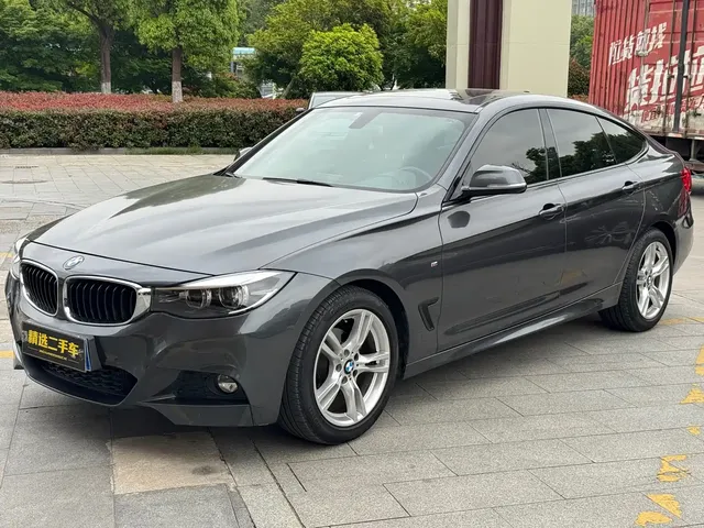 BMW 3 Series GT 2018 320i M Sport