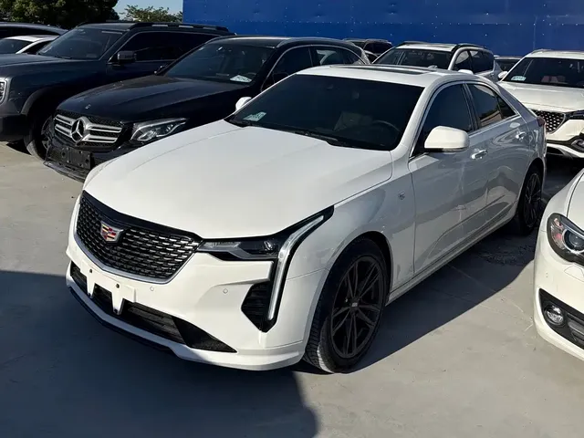Cadillac CT4 2022 28T Luxury Model
