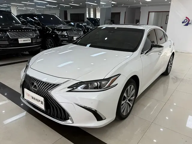 Lexus ES 2018 200 Excellence Edition China V