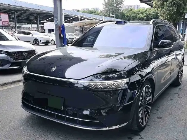 AITO Wenjie AITO M9 2024 Range Extender Max Edition 42kWh 6-seater