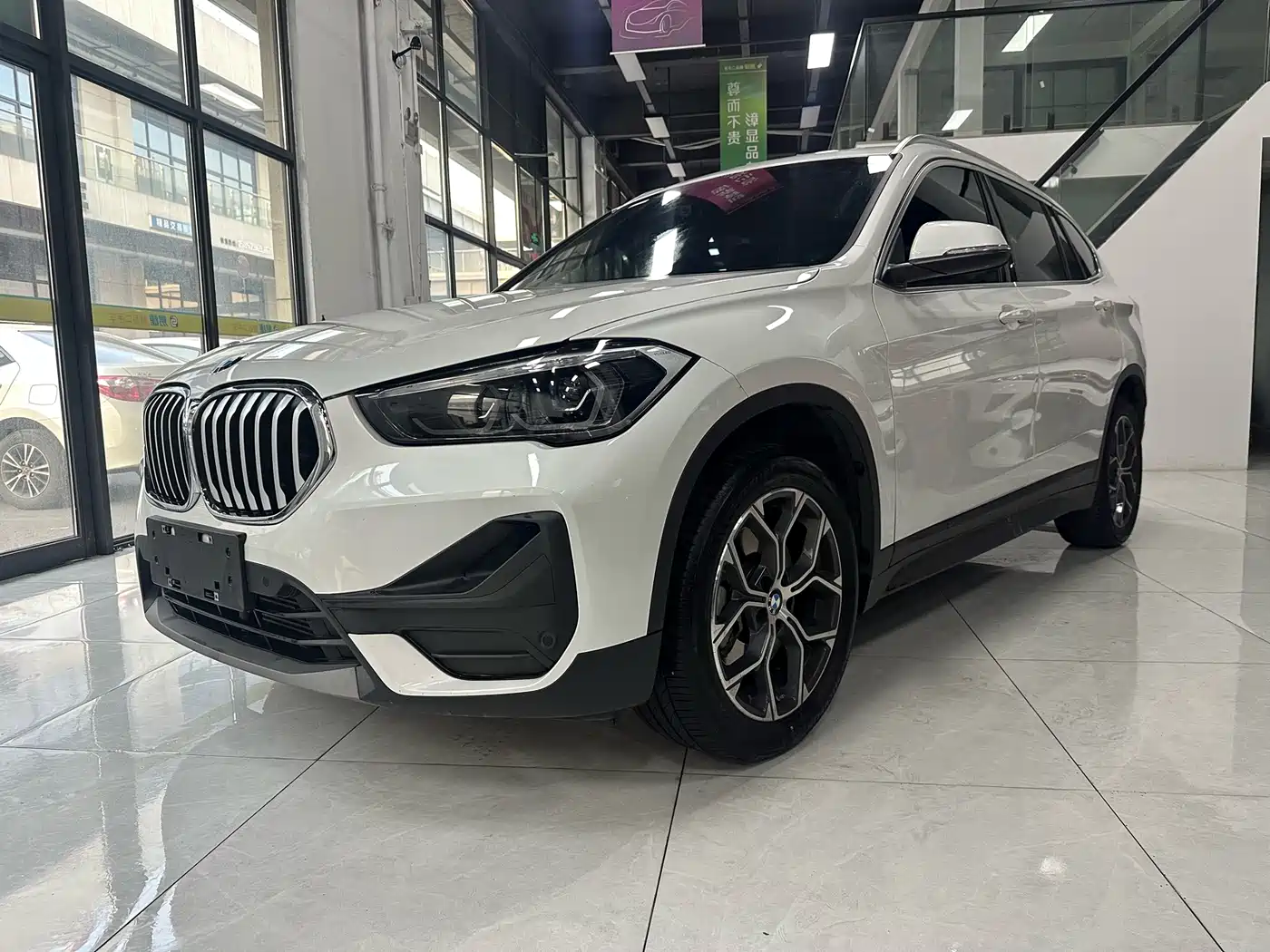 BMW X1 2022 sDrive25Li Leading