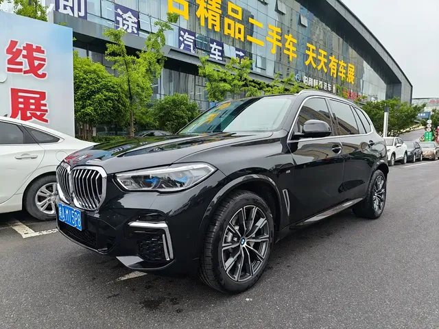 BMW X5 2022 Facelift xDrive 30Li Premium M Sport Package