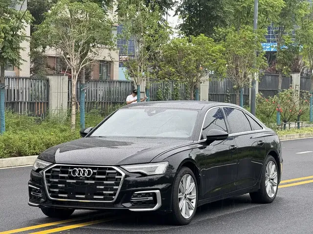 Audi A6L 2024 45 TFSI quattro Premium Dynamic