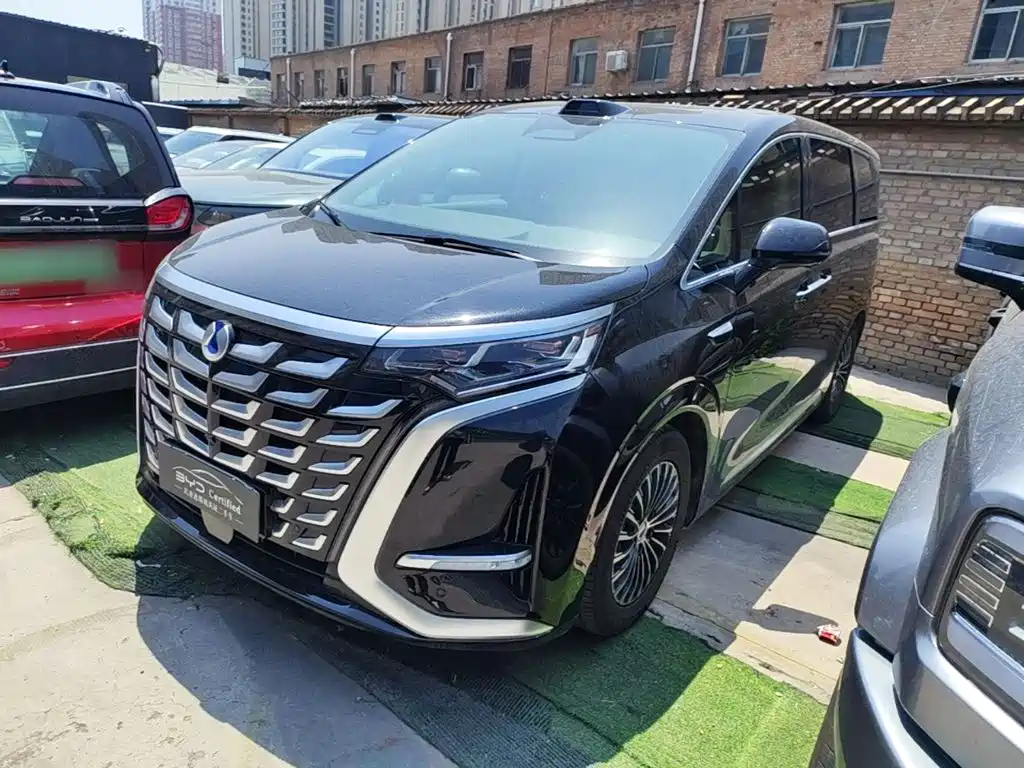 Denza D9 2025 Model DM-i Smart Drive Edition 1020 AWD Flagship