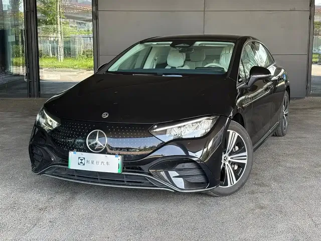 Mercedes-Benz EQE 2025 500 4MATIC Pioneer