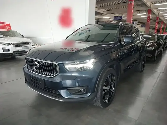Volvo XC40 2021 T4 AWD Smart Luxury Edition