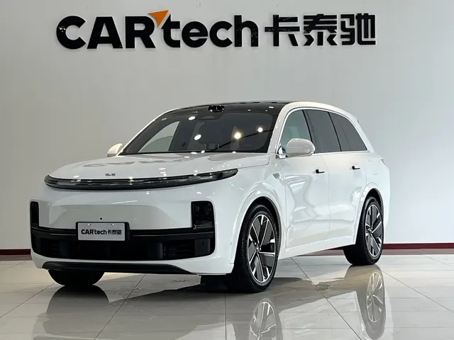 Li Auto Li L8 2025 Max Smart Renewal Edition