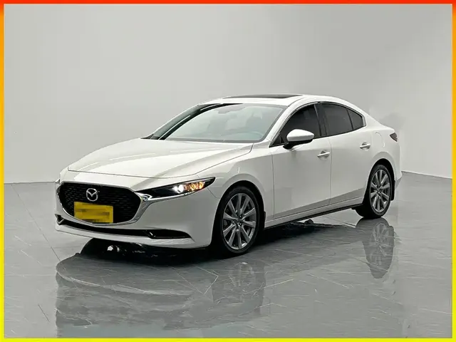 Mazda 3 Axela 2023 2.0L Auto Zhiya
