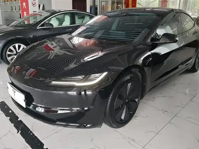 Tesla Model 3 2023 Rear-Wheel Drive